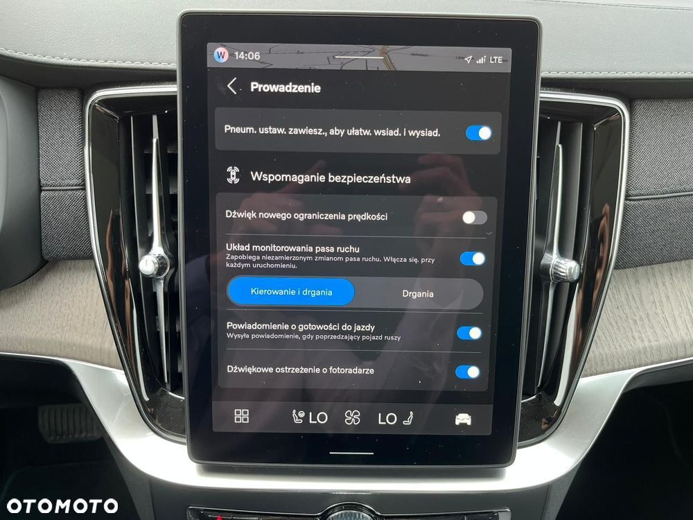 Volvo XC 90 - 29