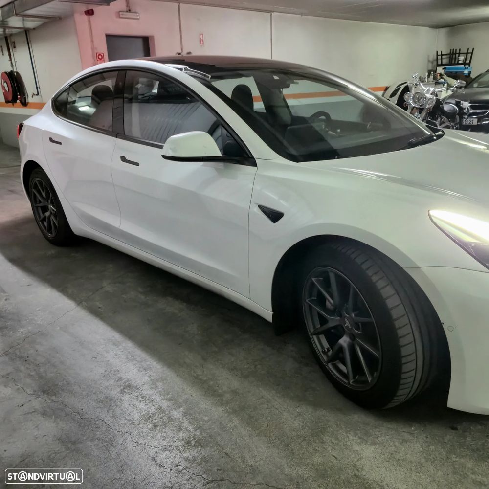 Tesla Model 3 Standard Range Plus RWD - 5