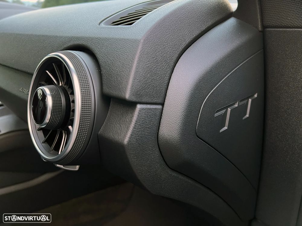 Audi TT Coupé 2.0 TDI S-line - 37