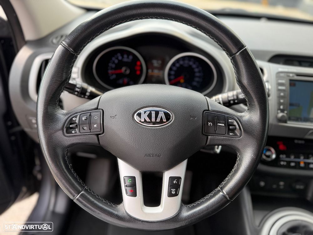 Kia Sportage - 16