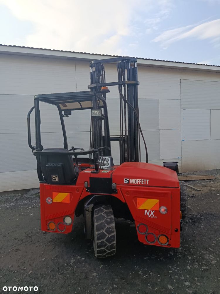 Moffett M4 20.3 - 2