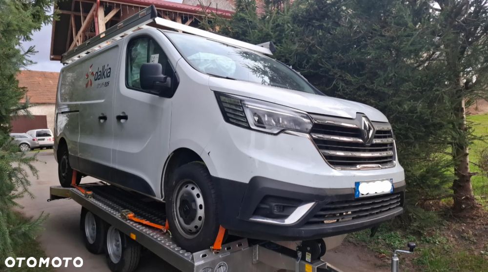 Renault Trafic - 1
