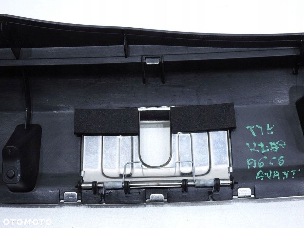 OSŁONA PASA TYŁ AUDI A6 C6 AVANT - 8