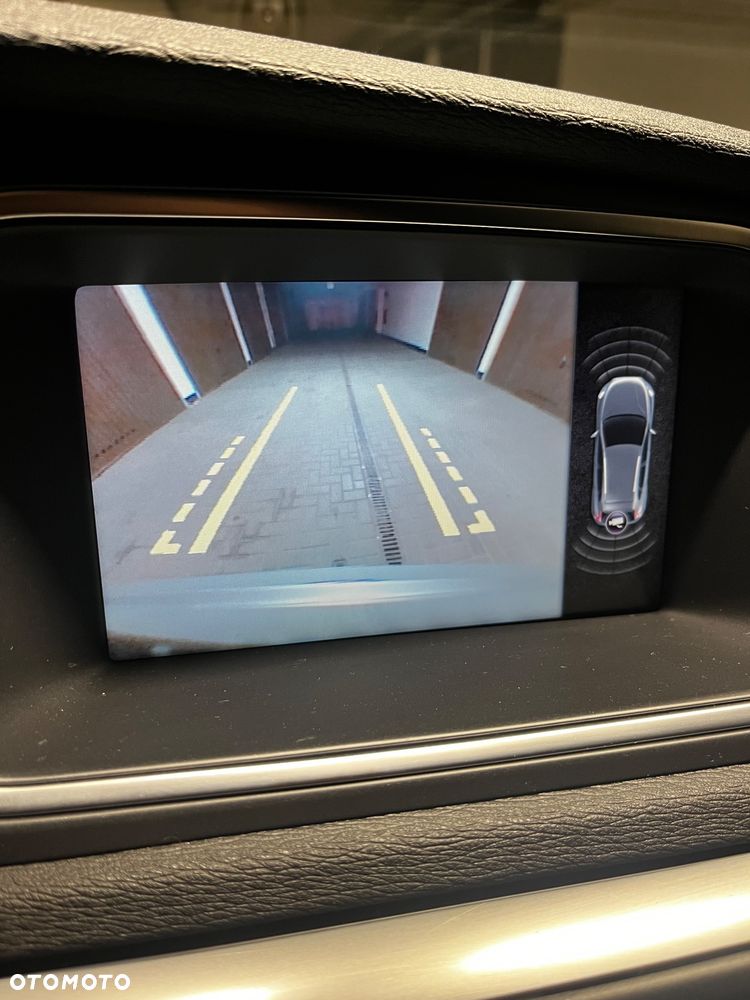 Volvo V40 D3 Summum - 14