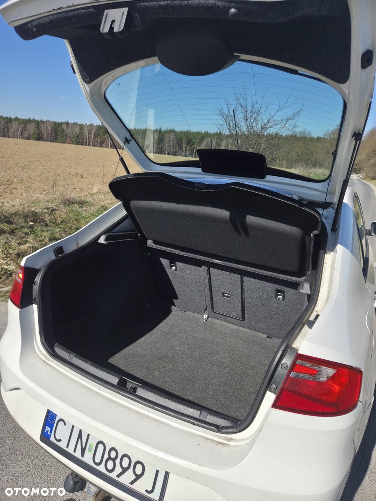 Seat Toledo 1.6 TDI DPF Ecomotive Reference Salsa - 10