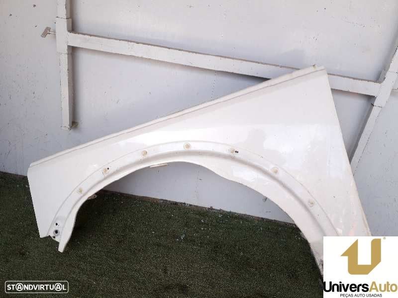 GUARDA-LAMAS FRENTE ESQUERDO LAND ROVER DISCOVERY IV 2.7 TD 4X4 190CV 2720CC - 1