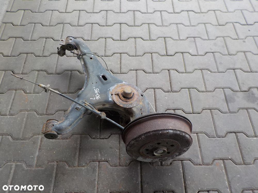 VW T4 90-95 WAHACZ LEWY PRAWY TYŁ BĘBEN - 2