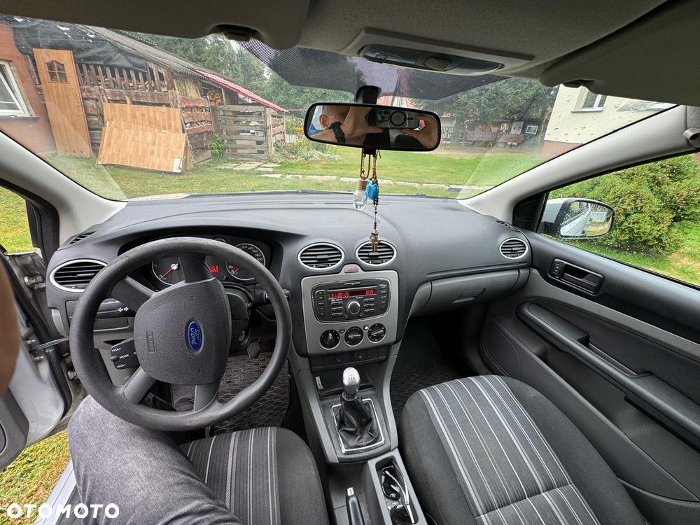 Ford Focus - 8
