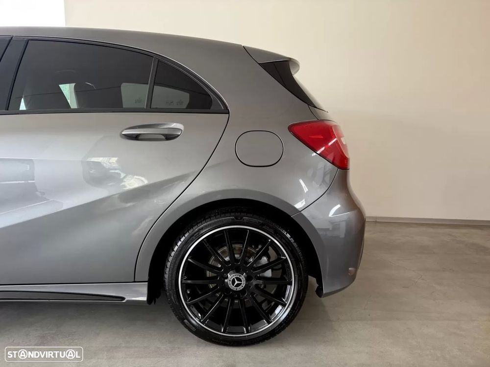 Mercedes-Benz A 180 d AMG Line - 22
