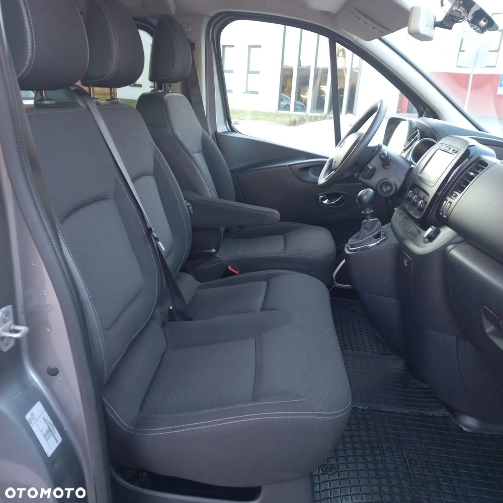Opel Vivaro L2H1 2,9t Elegance Business - 20