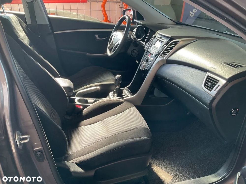 Hyundai i30 1.4 Classic - 23