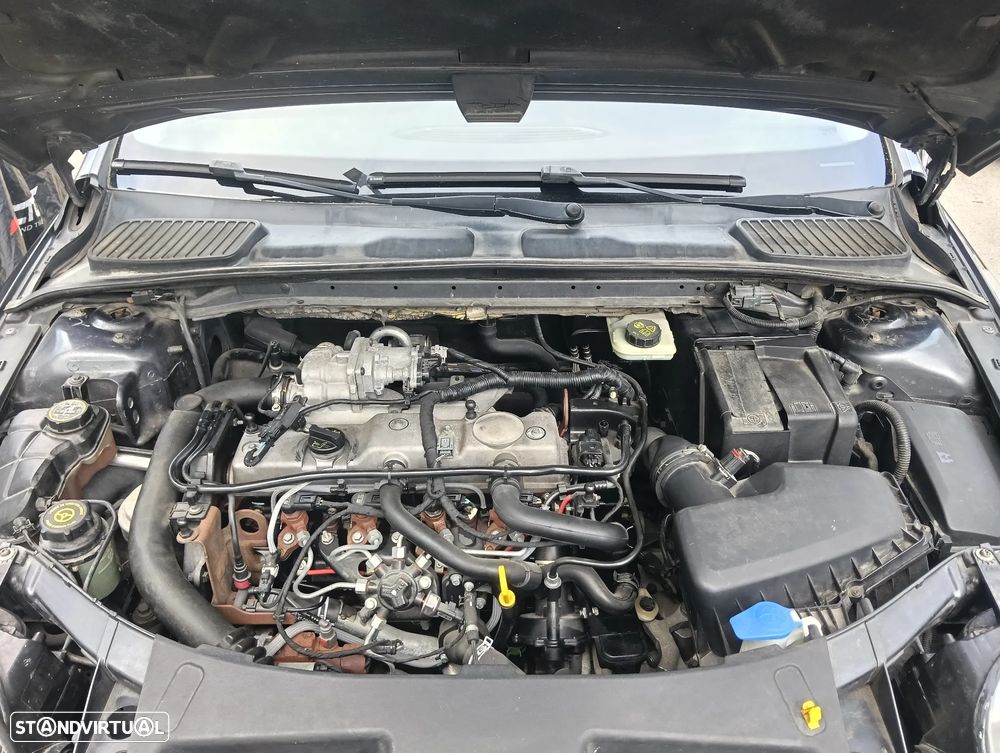 Ford Mondeo SW 1.8 TDCi Trend ECOnetic - 13