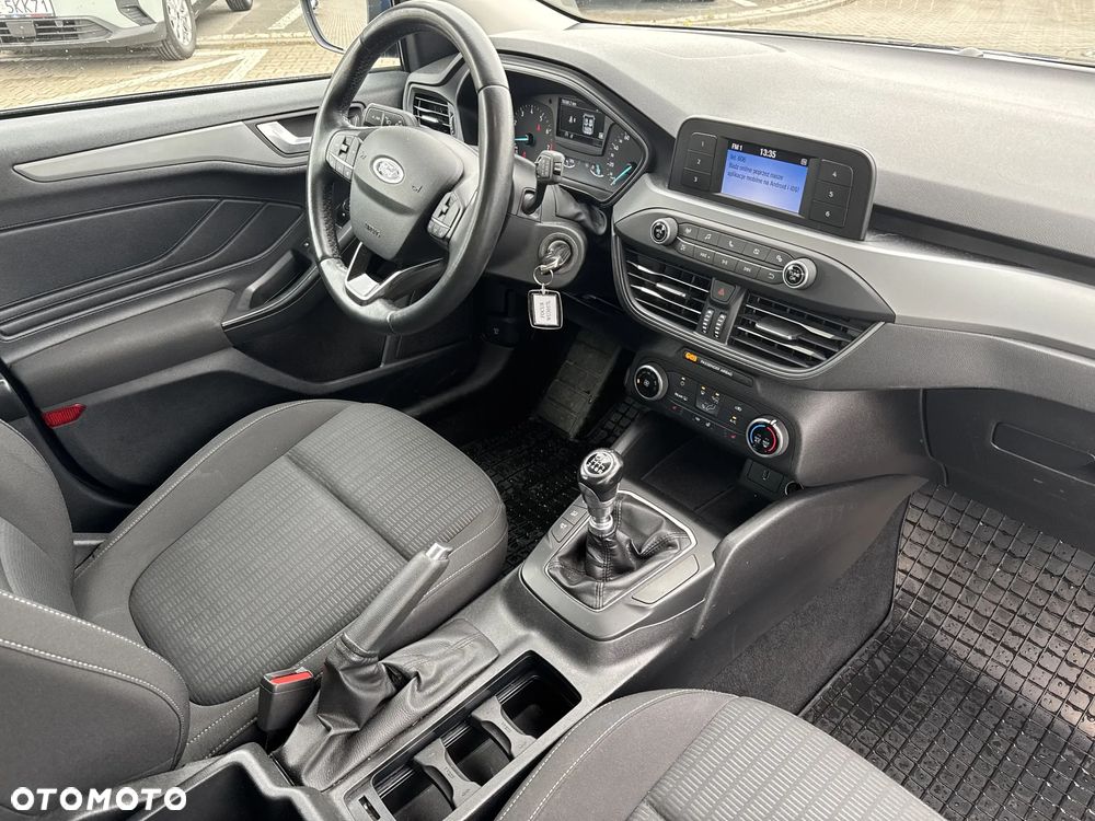 Ford Focus 1.0 EcoBoost Trend - 14