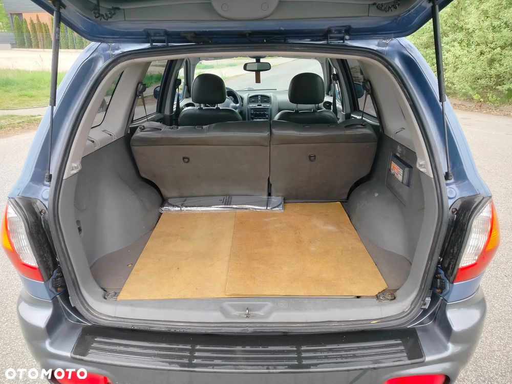 Hyundai Santa Fe - 9
