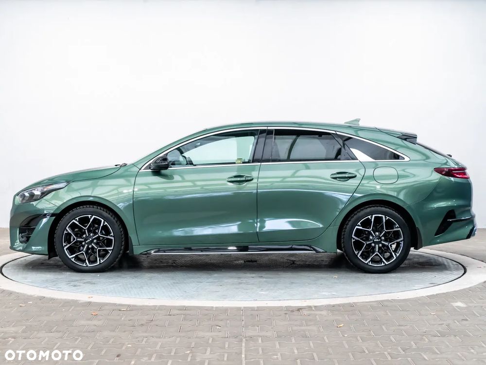 Kia ProCeed - 6