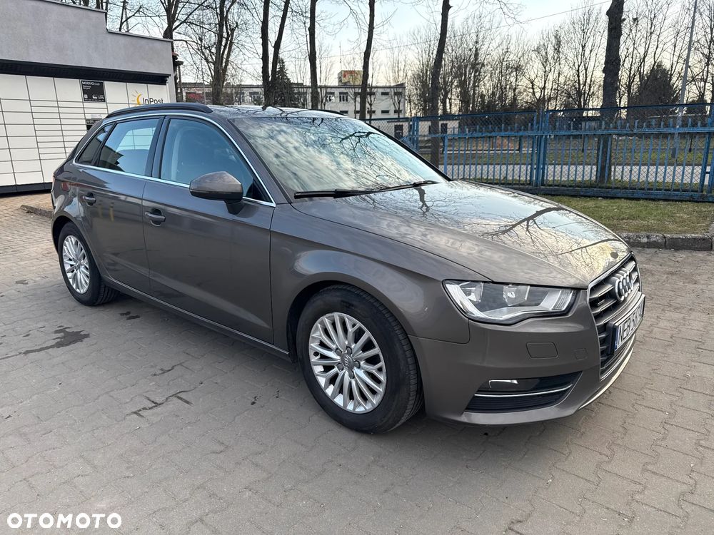 Audi A3 Sportback 2.0 TDI quattro Ambition - 2