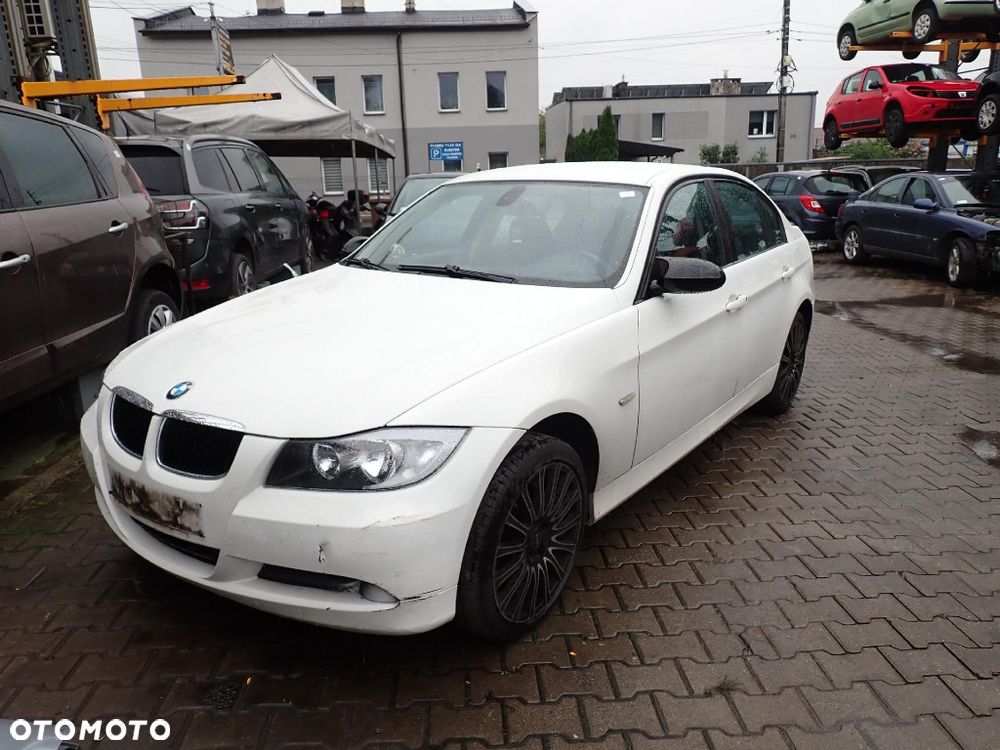 CZĘŚCI - Bmw E90 320D 2,0 D 177KM N47D20A SEDAN 6B lakier 300 A300 Alpinweiss 3 2008r. INDEX - 10279