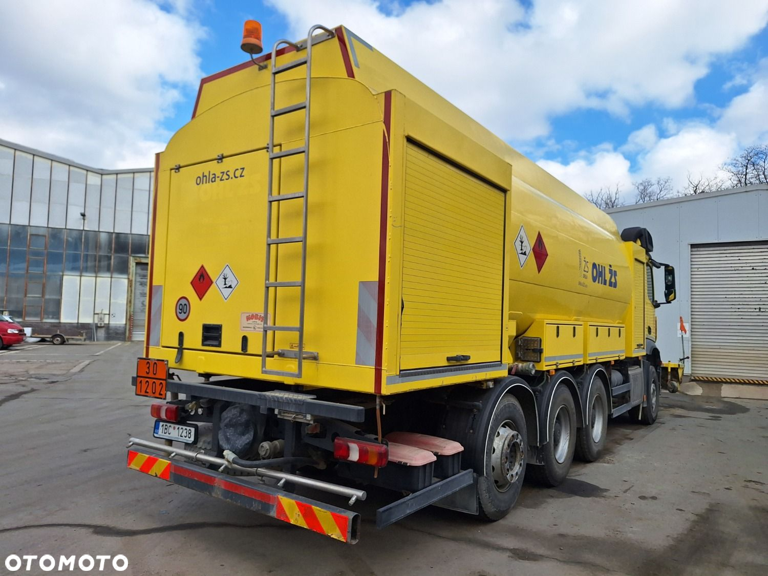 Versalift Arocs 3245 L 8X4 + Kobit - 6