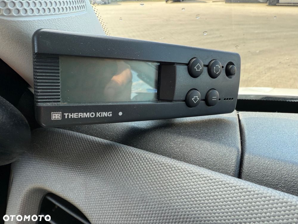 Iveco Daily 35s18  Chłodnia 8 Palet - 12