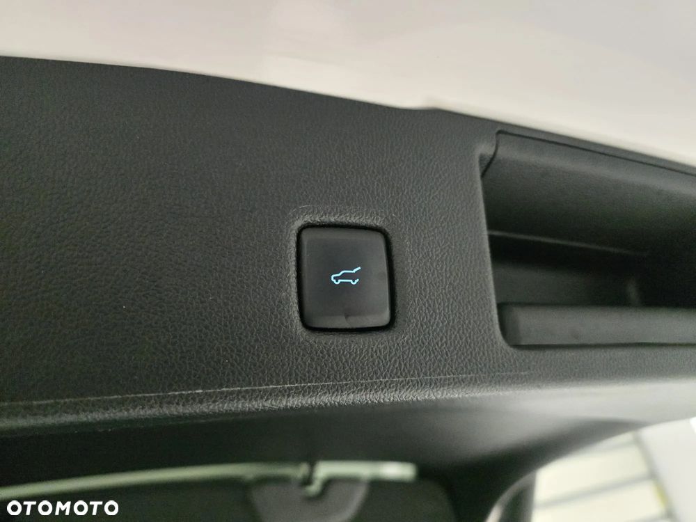Ford Kuga 2.0 EcoBlue AWD Titanium - 16