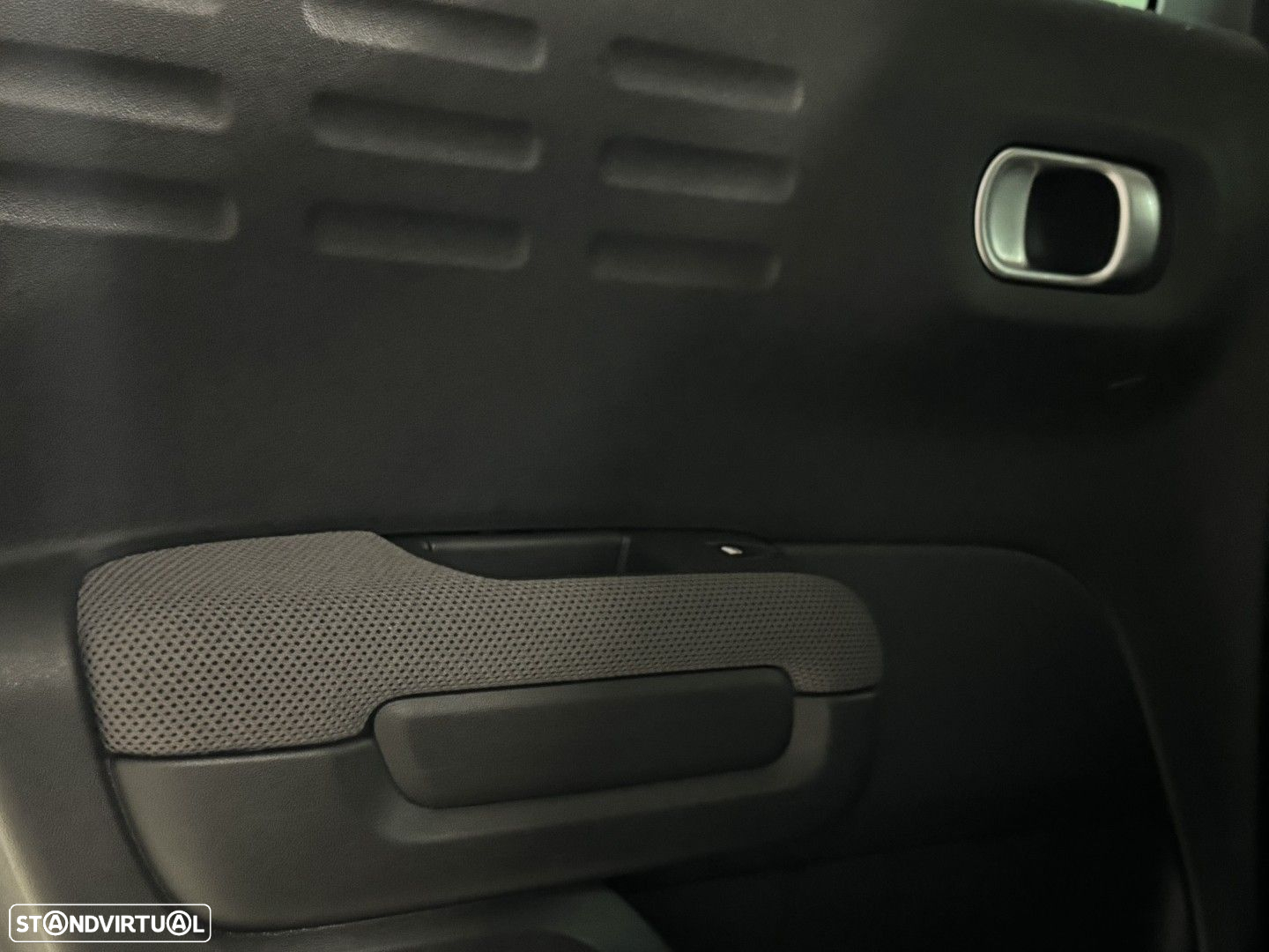 Citroën C3 Aircross 1.2 PureTech Live - 37