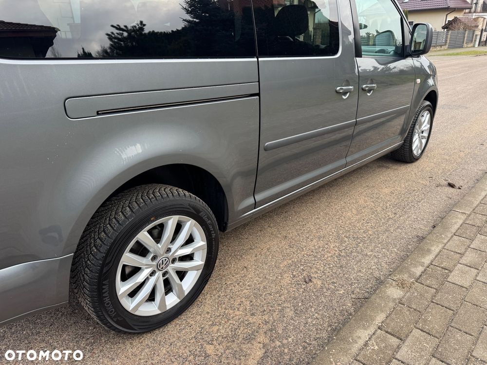 Volkswagen Caddy Maxi Trendline Mixt DSG - 16
