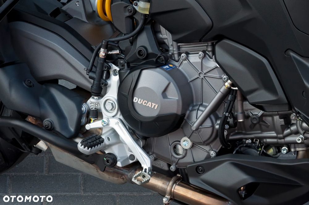 Ducati Multistrada - 8