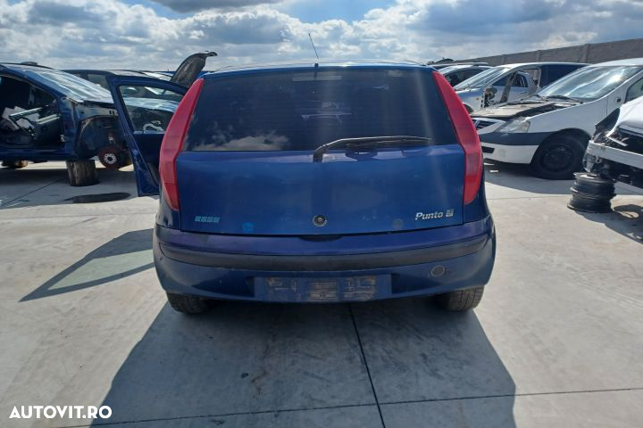Far dreapta Fiat Punto 2 [1999 - 2003] Hatchback 5-usi 1.2 MT (80 hp) - 6