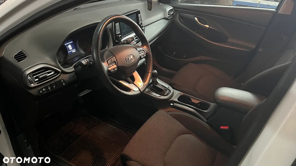 Hyundai i30 1.5 T-GDI 48V Comfort DCT - 7