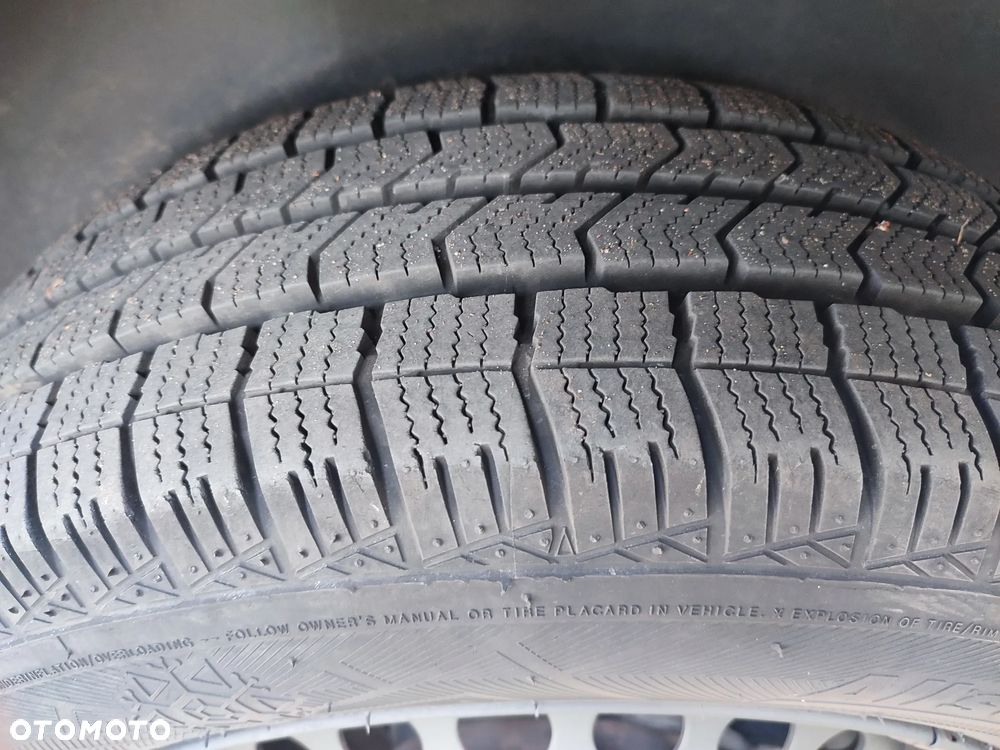 Volkswagen Transporter - 9