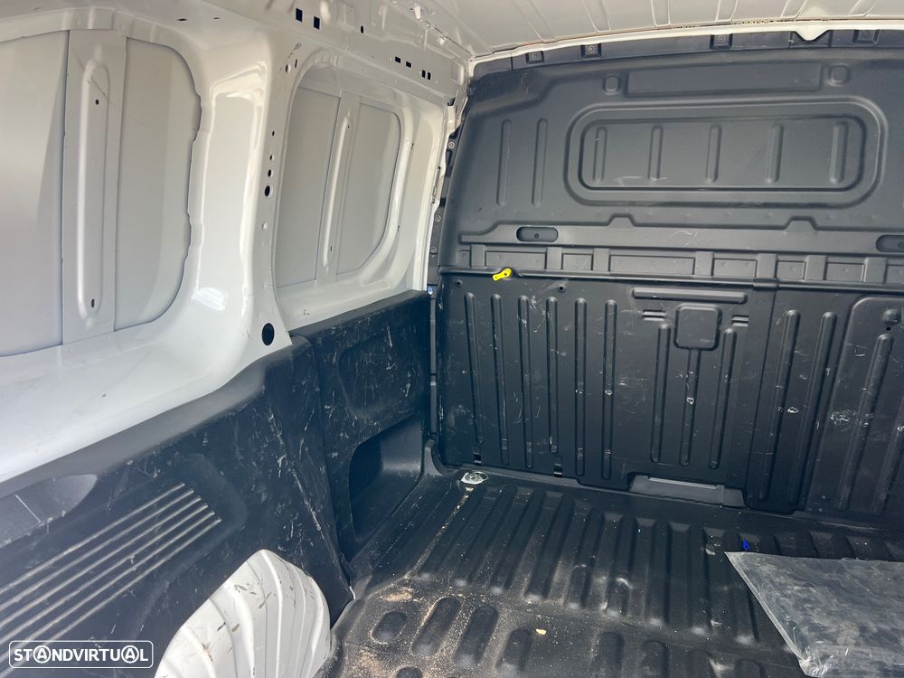 Citroën BERLINGO M CLUB - 27