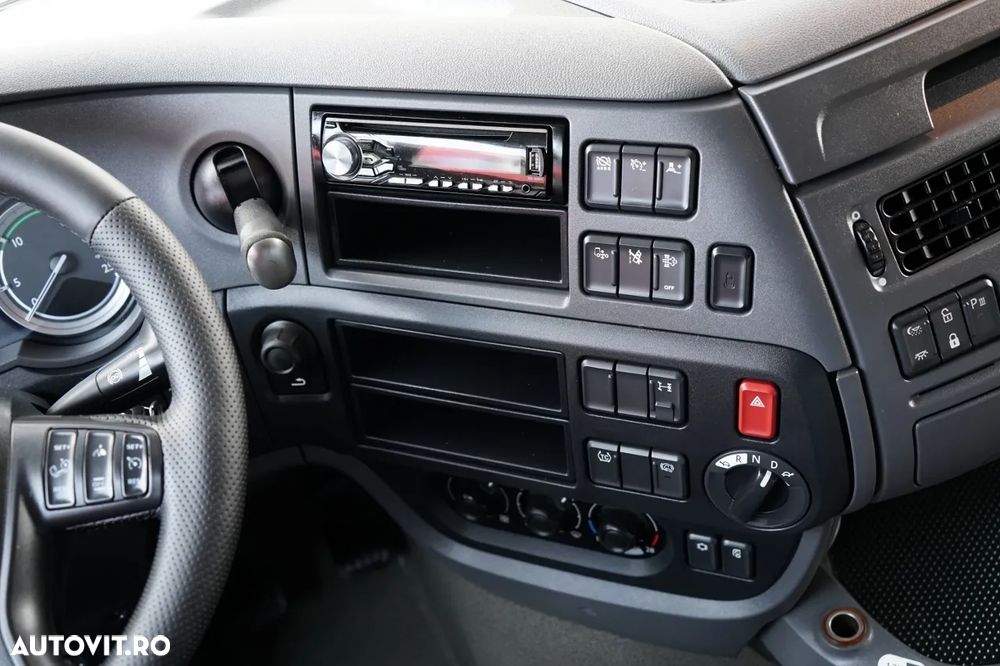 DAF XF 460 / SPACE CAB / EURO 6 - 27