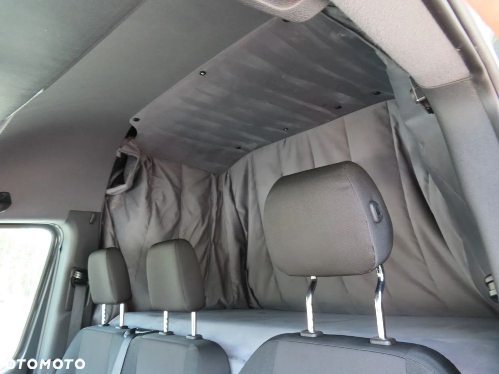 Mercedes-Benz Sprinter 319 CDI 190 KM 9G-Tronic Automat Model 907 Furgon Blaszak Ekstra Długi LONG MAXI + 4800 mm Rozstaw Osi 4325 mm Ładowność 981 Kg GWARANCJA FABRYCZNA Kabina Sypialniana + WEBASTO FULL Opcja Wyposażenia OKAZJA DOSTĘPNY I GOTOWY - 27