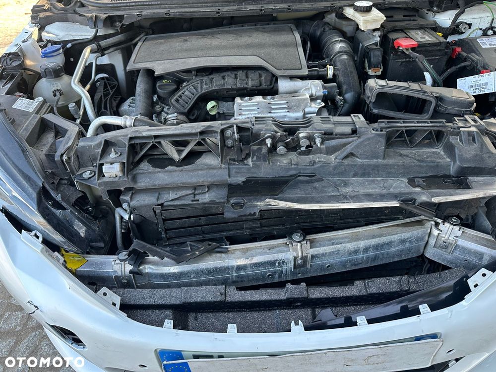 Peugeot 308 1.2 PureTech GPF GT Pack S&S - 15