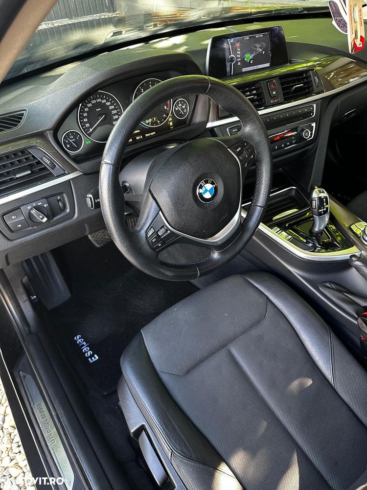 BMW Seria 3 320d Aut. Modern Line - 20