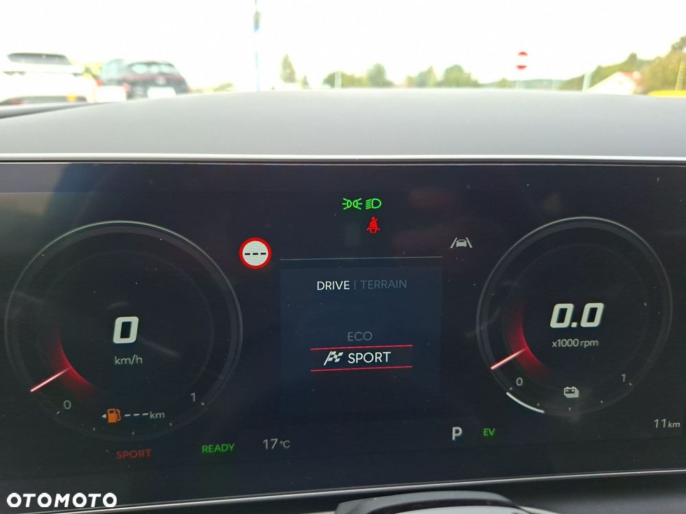 Hyundai Tucson 1.6 T-GDi HEV Executive 4WD - 17