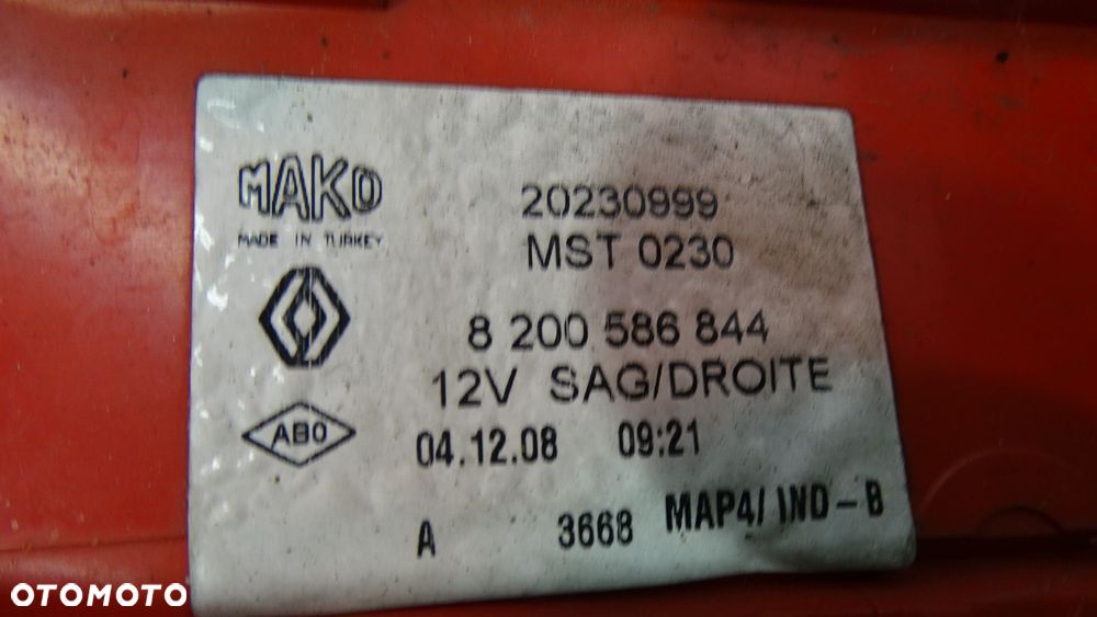 LAMPA PRAWA TYLNA RENAULT CLIO III 1.5DCI - 5