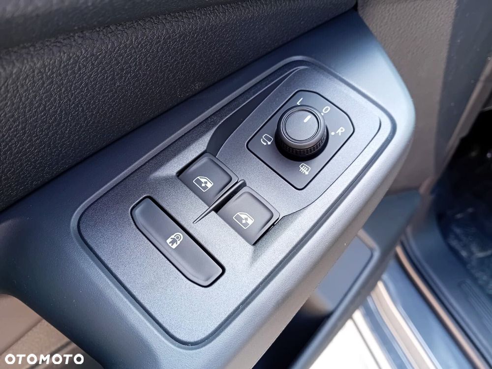 Volkswagen Caddy Maxi - 13