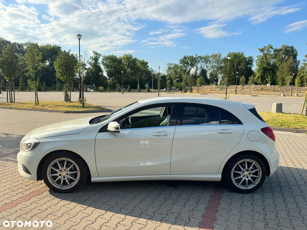 Mercedes-Benz Klasa A 180 (BlueEFFICIENCY) Urban - 21