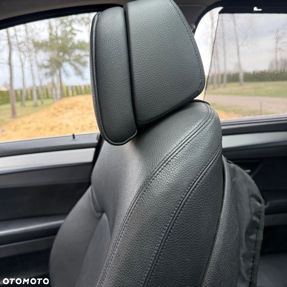 BMW Seria 5 - 12