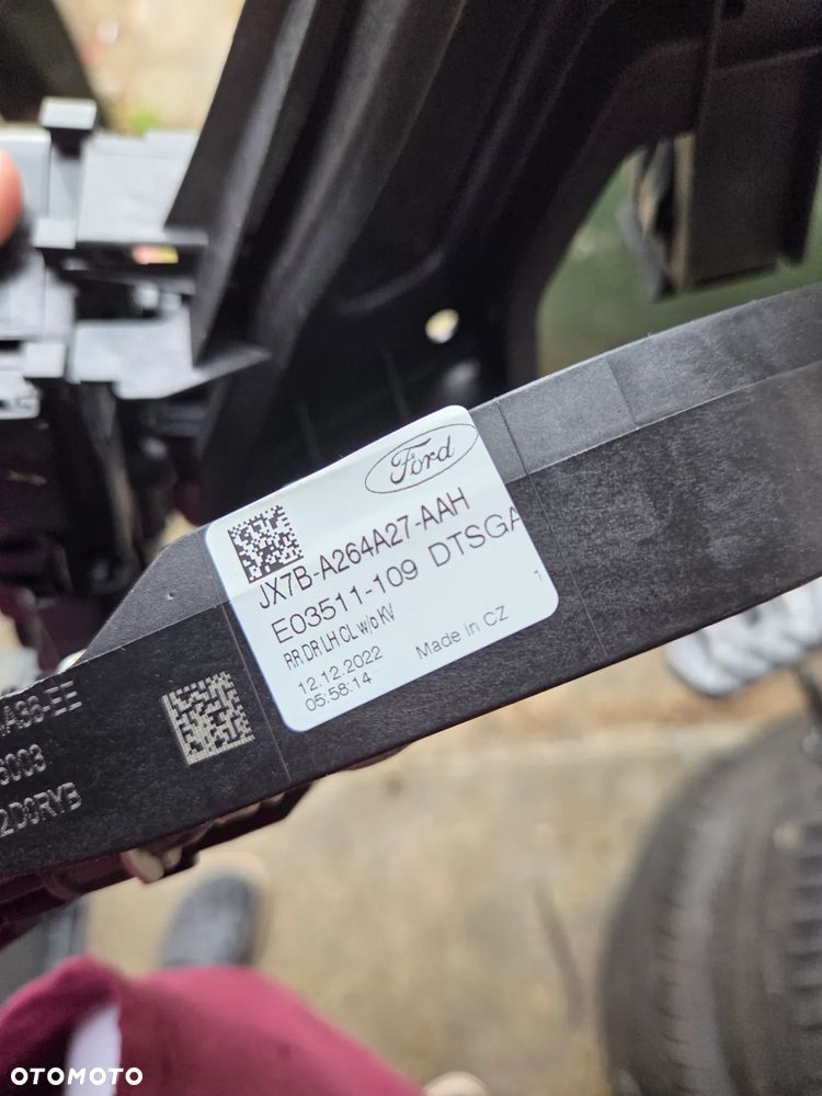 Zamek drzwi lewy tył tylny Ford Focus IV Mk-4 2594002 JX7B-A264A27-AAH zamek drzwi tylnych lewy Ford Focus Mk4 - 8