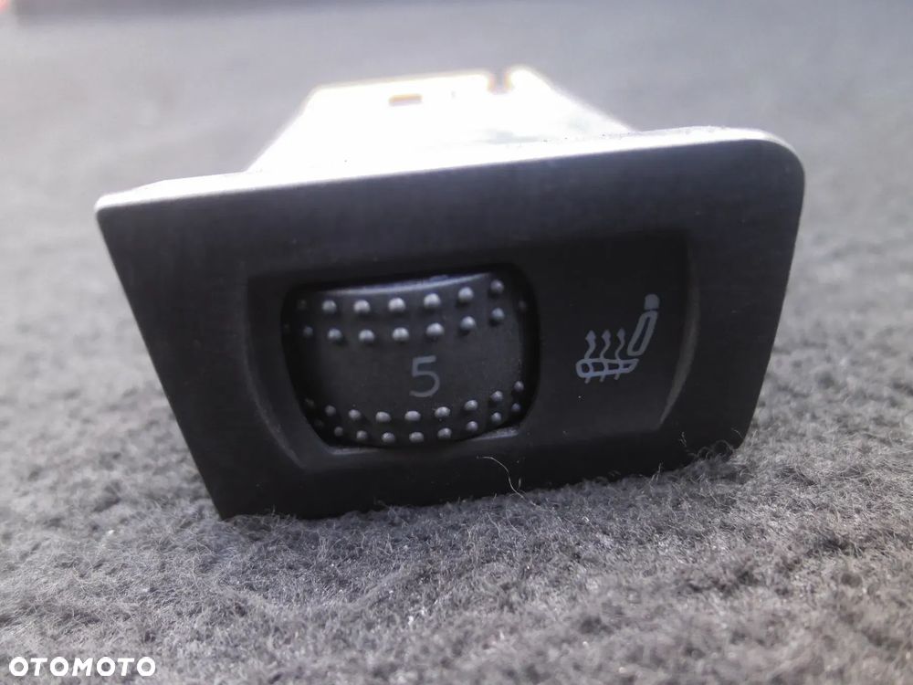 VW GOLF IV BORA PRZEŁĄCZNIKI ZESTAW GRZANIE FOTELI TYLNEJ SZYBY ESP ŚWIATŁA AWARYJNE - 12