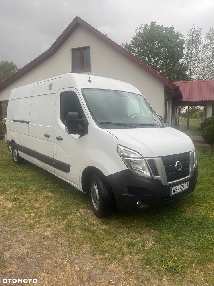 Nissan NV 400 - 5