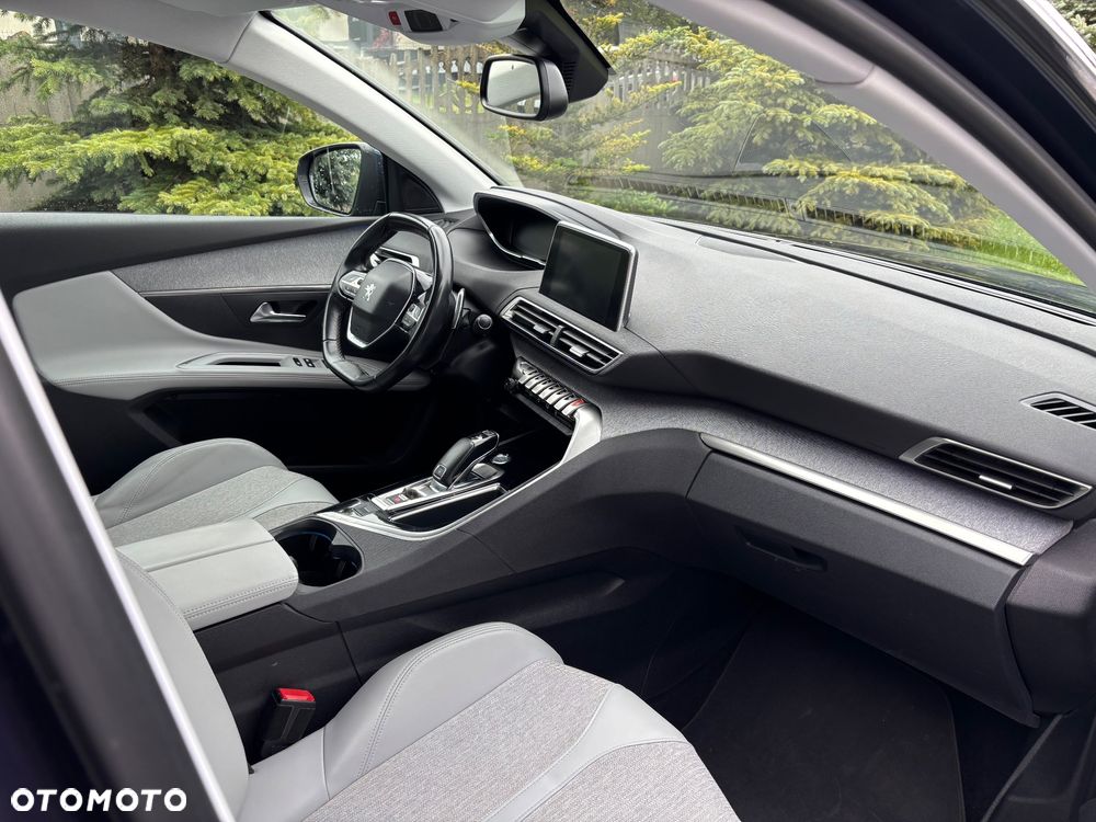 Peugeot 5008 BlueHDI 120 EAT6 Stop & Start Allure - 11