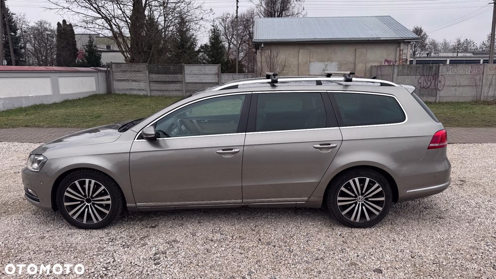 Volkswagen Passat 1.8 TSI Highline DSG - 2