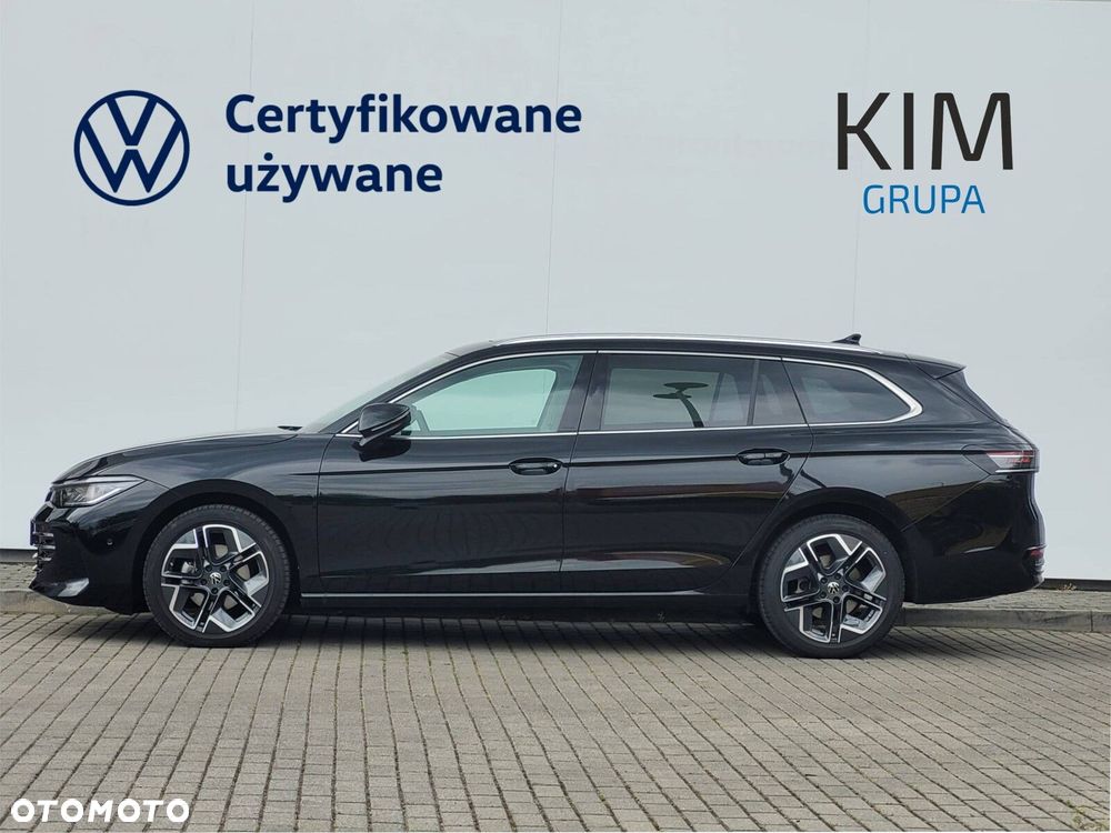 Volkswagen Passat - 4