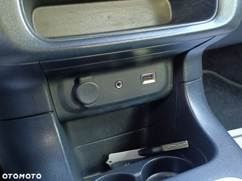 Citroën C3 1.2 PureTech Elle S&S - 26