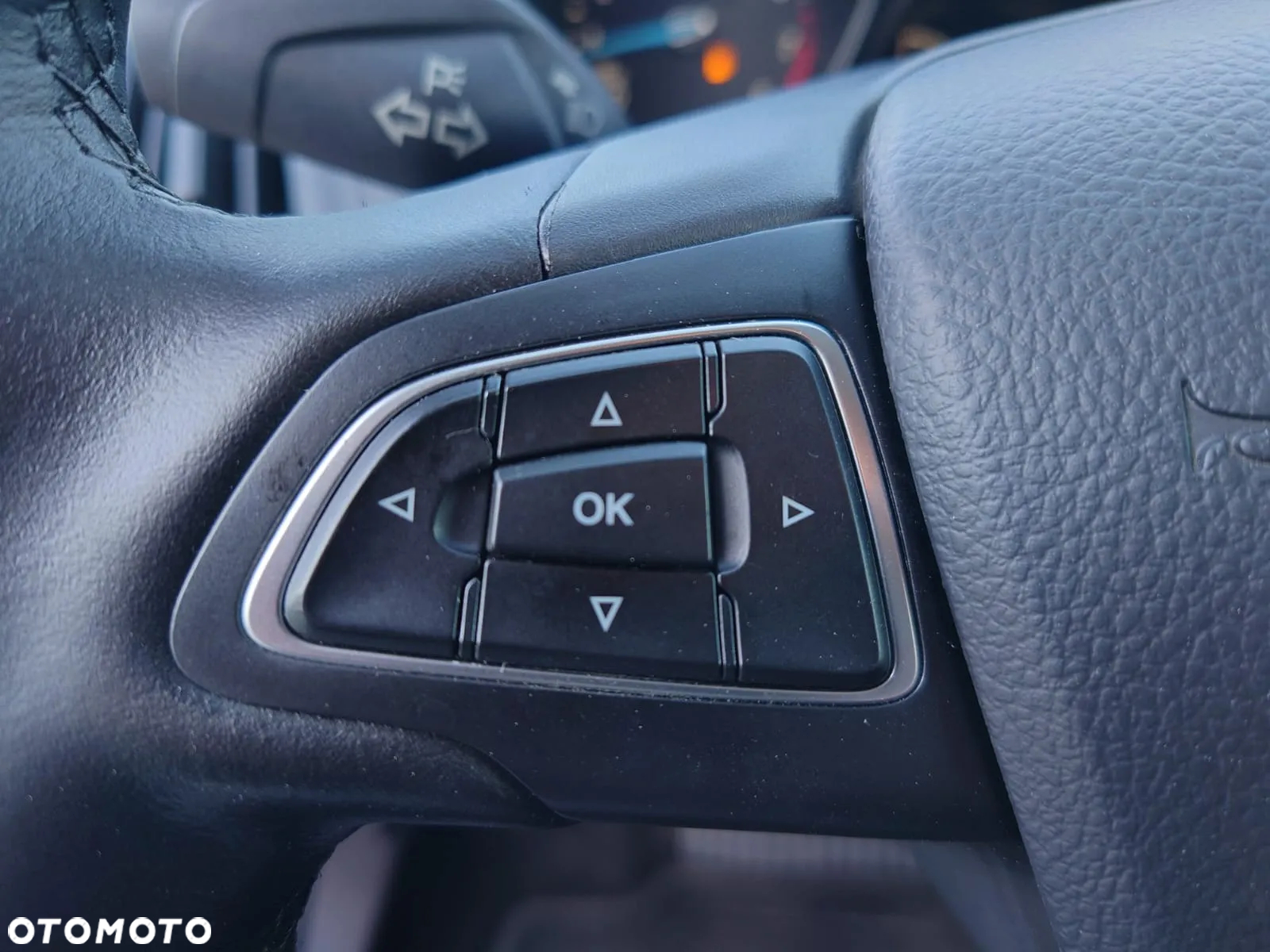 Ford Focus - 30