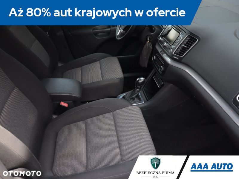 Volkswagen Sharan - 11