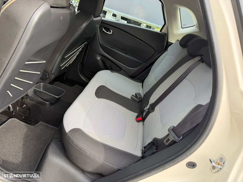 Renault Captur 1.5 dCi Exclusive - 10